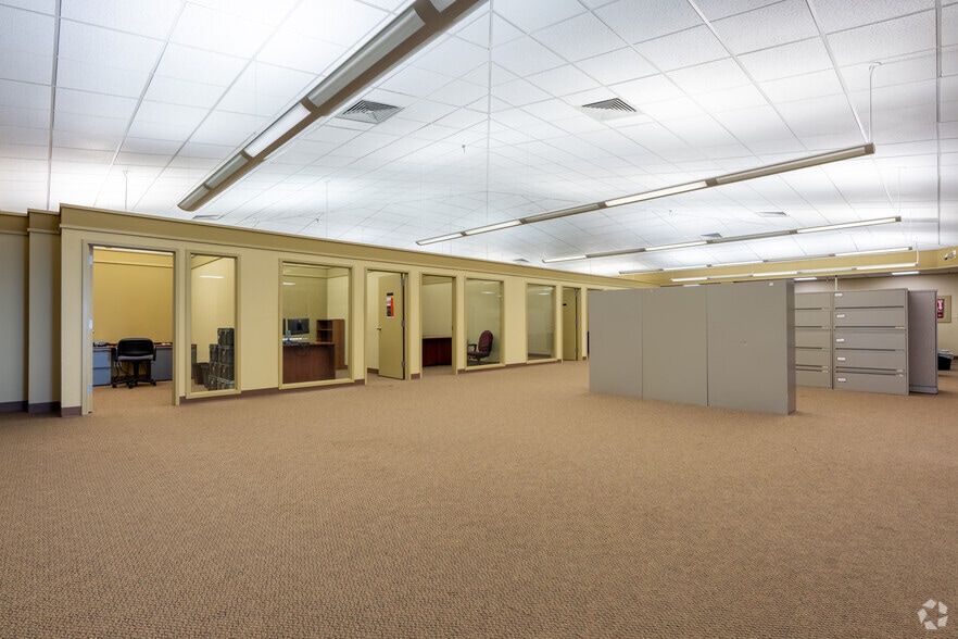 More Photos Of 1525 S Broadway, Saint Louis Office Residential For Sale