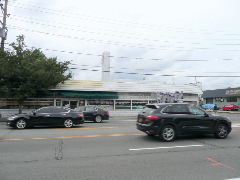 Primary Photo Of 1285 Hempstead Tpke, Elmont Supermarket For Sale