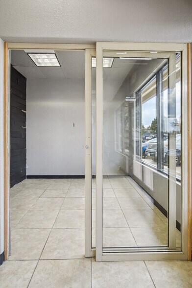 More Photos Of 7444 W Chatfield Ave, Littleton Unknown For Lease