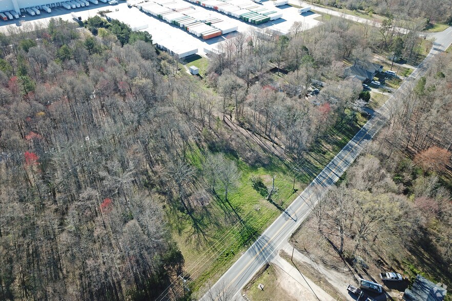 More Photos Of 402-404 Penry Rd, Greensboro Land For Sale