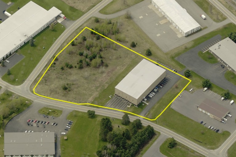 More Photos Of 152 Corporate Dr, Oneonta Warehouse For Sale