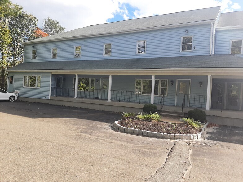 More Photos Of 10 Bluff Ave, Clinton Medical For Sale