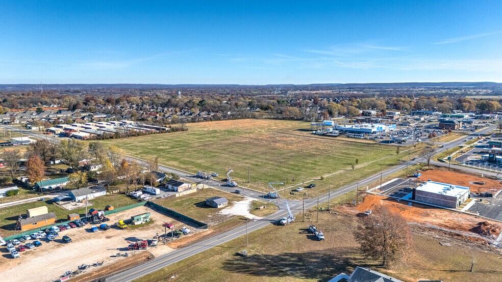 More Photos Of 624 Slack St, Pea Ridge Land For Sale