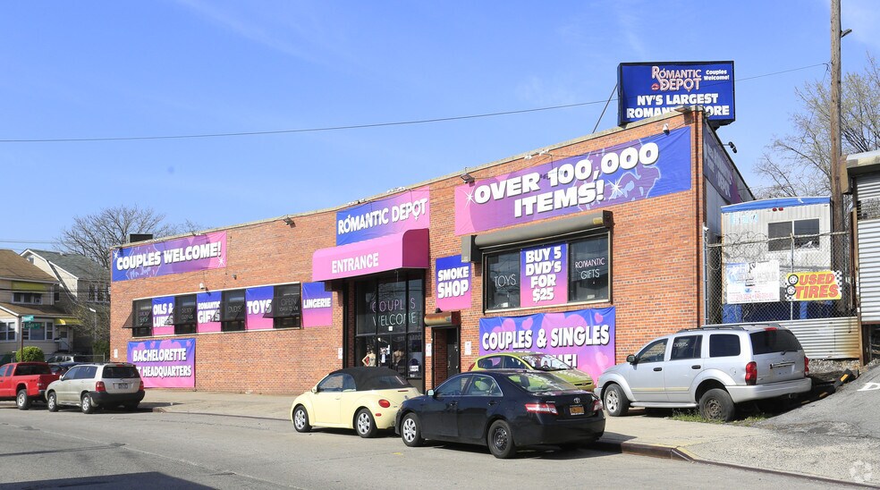 More Photos Of 2283 Light St, Bronx Warehouse For Lease