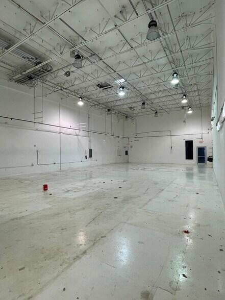 More Photos Of 2300 W Copans Rd, Pompano Beach Warehouse For Sale