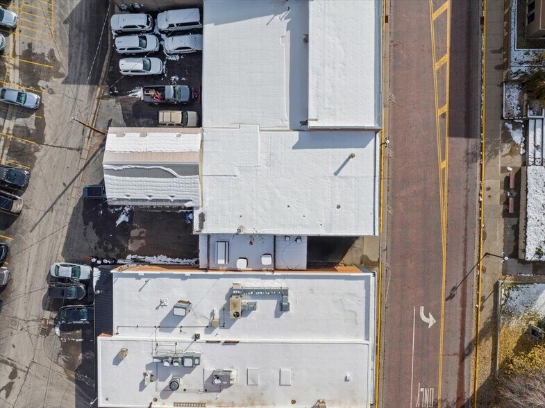 More Photos Of 87 Sherman St, Deadwood Restaurant For Lease