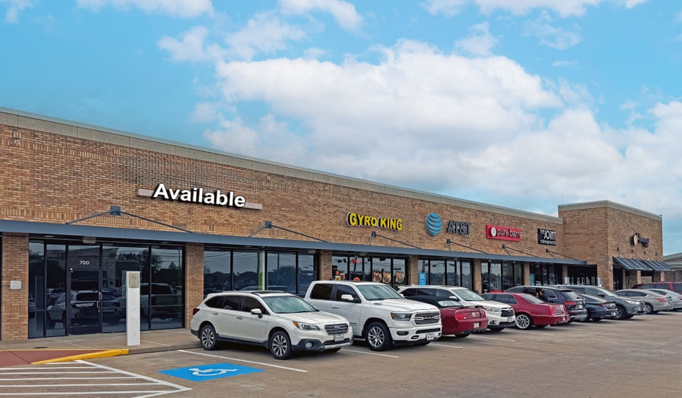 More Photos Of 12020 FM 1960 Rd W, Houston Storefront For Lease