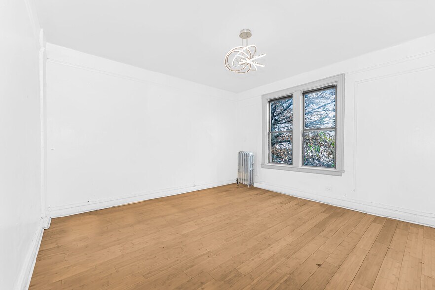 More Photos Of 3910 White Plains Rd, Bronx Storefront Retail Office For Sale