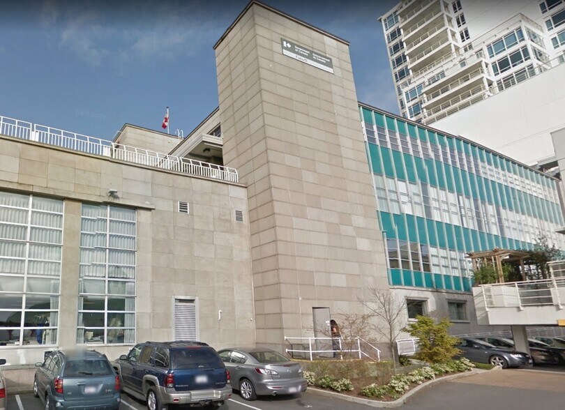 More Photos Of 60 Front St, Nanaimo Office For Lease