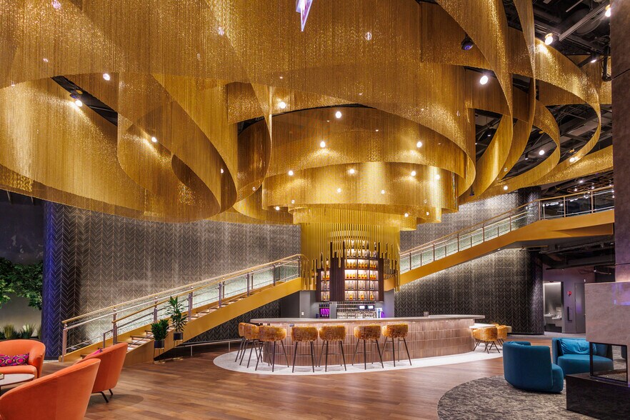 More Photos Of 225 W Washington St, Chicago Office For Lease