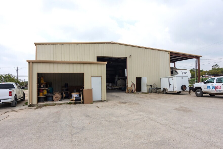 More Photos Of 2520 W Highway 290, Dripping Springs Light Manufacturing For Sale