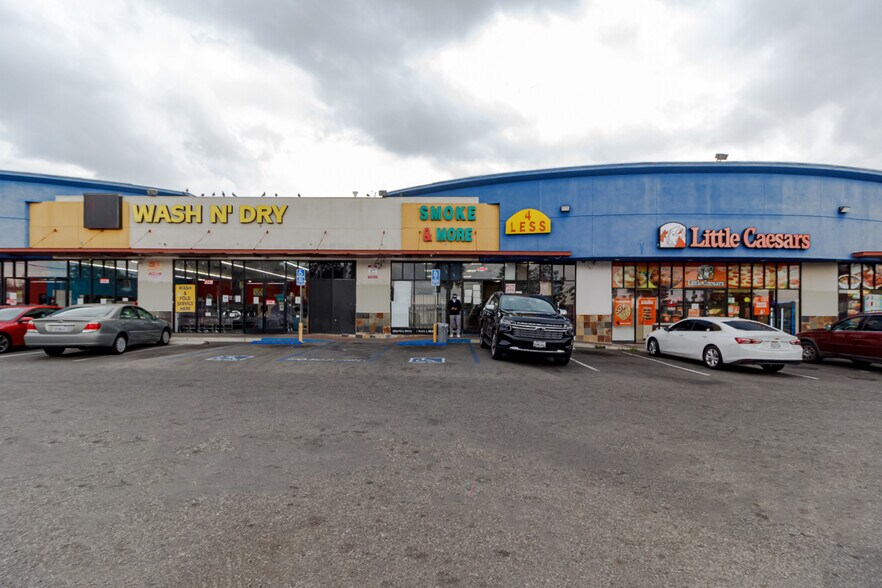 More Photos Of 10714 S Western Ave, Los Angeles Unknown For Lease