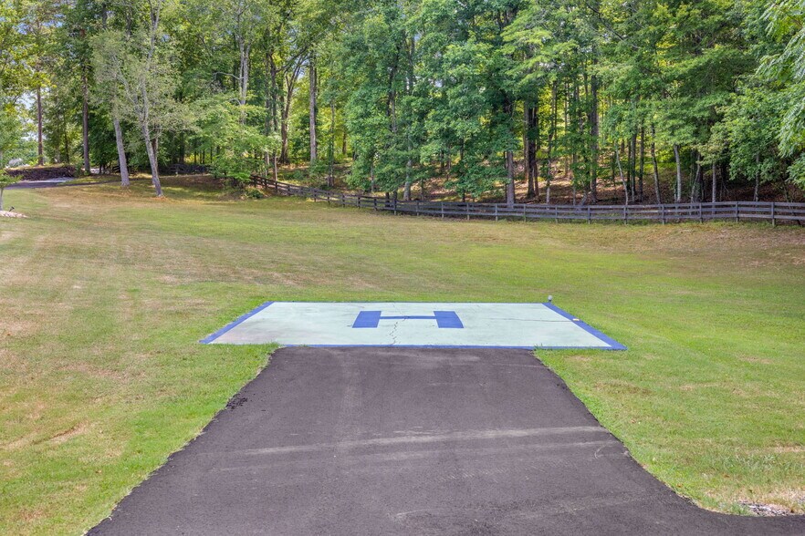 More Photos Of 2200 Martins Ford Rd, Dahlonega Specialty For Sale