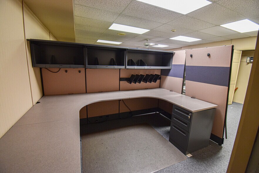 More Photos Of , Tuscaloosa Unknown For Sale