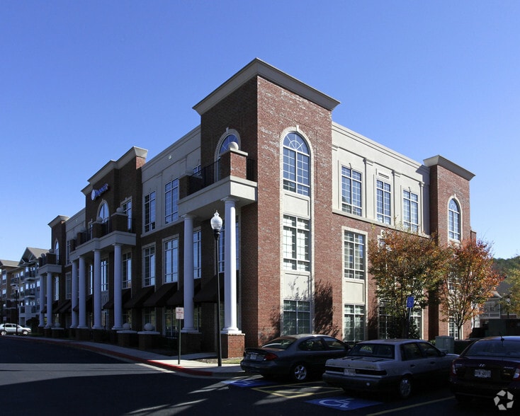 More Photos Of 1300 Ridenour Blvd, Kennesaw Office Residential For Lease