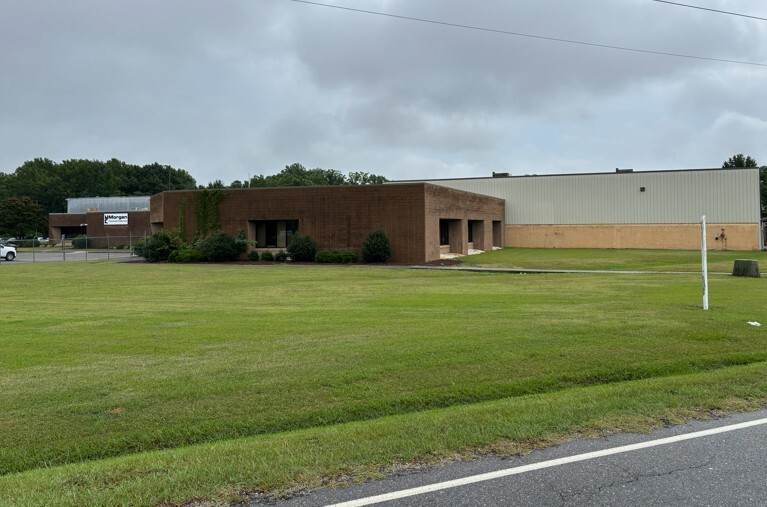 More Photos Of 504 N Ashe Ave, Dunn Warehouse For Lease