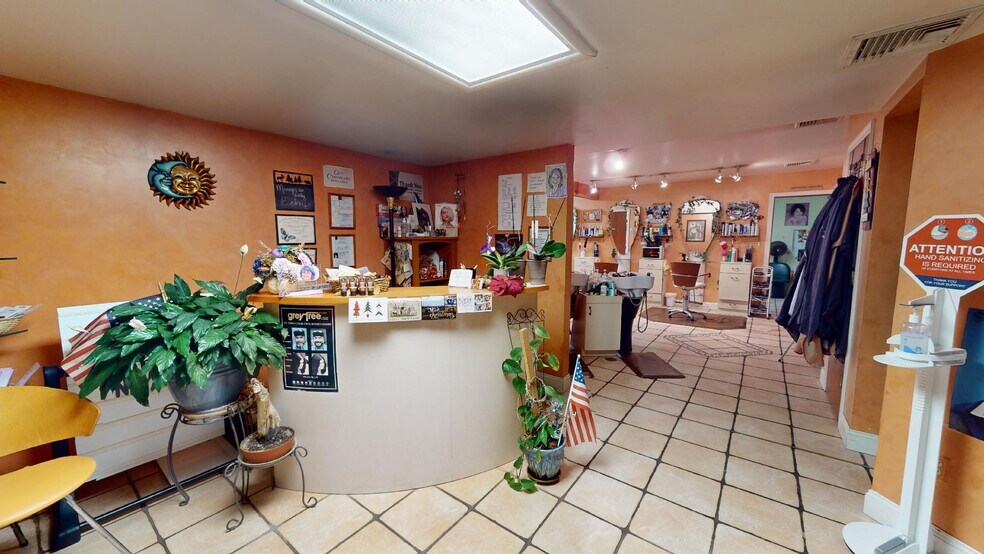 More Photos Of 59 E Main St, Sussex Storefront Retail Residential For Lease