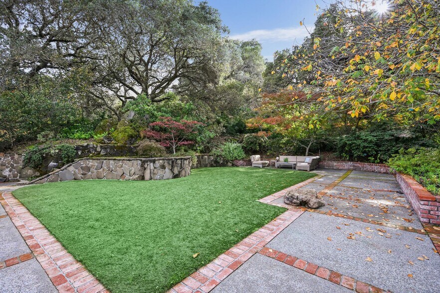 More Photos Of 1605 Lucas Valley Rd, San Rafael Healthcare For Sale