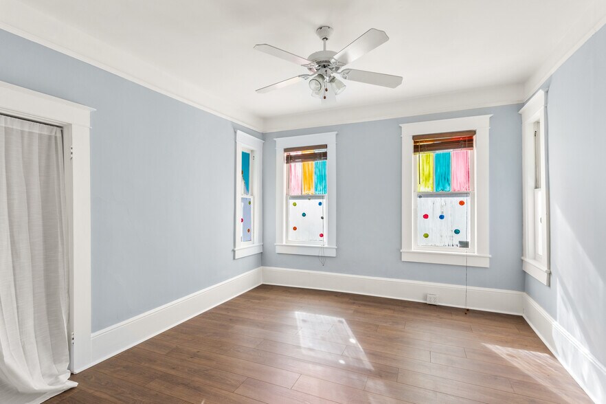 More Photos Of 131 King St, Saint Augustine Freestanding For Sale