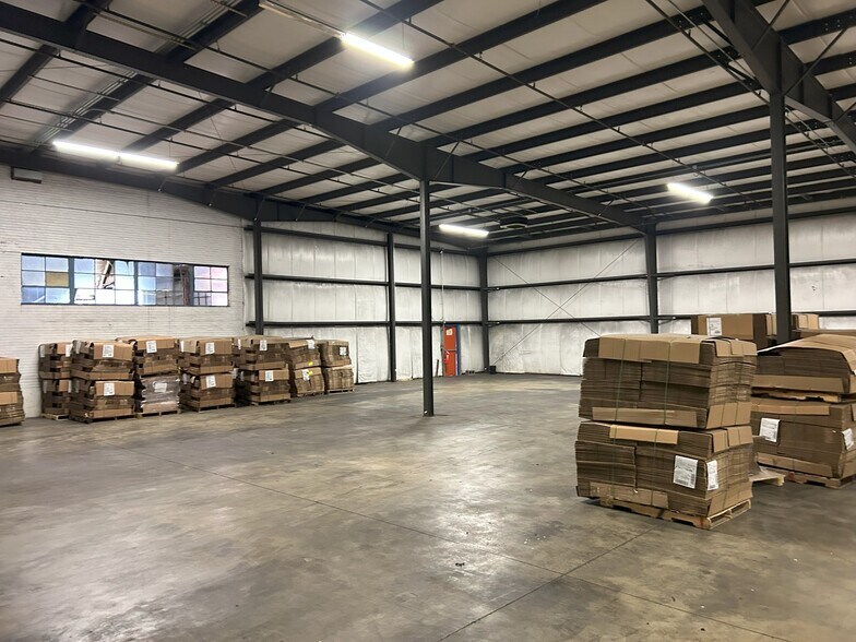 More Photos Of 247 Pattersonville Rd, Ringtown Industrial For Lease