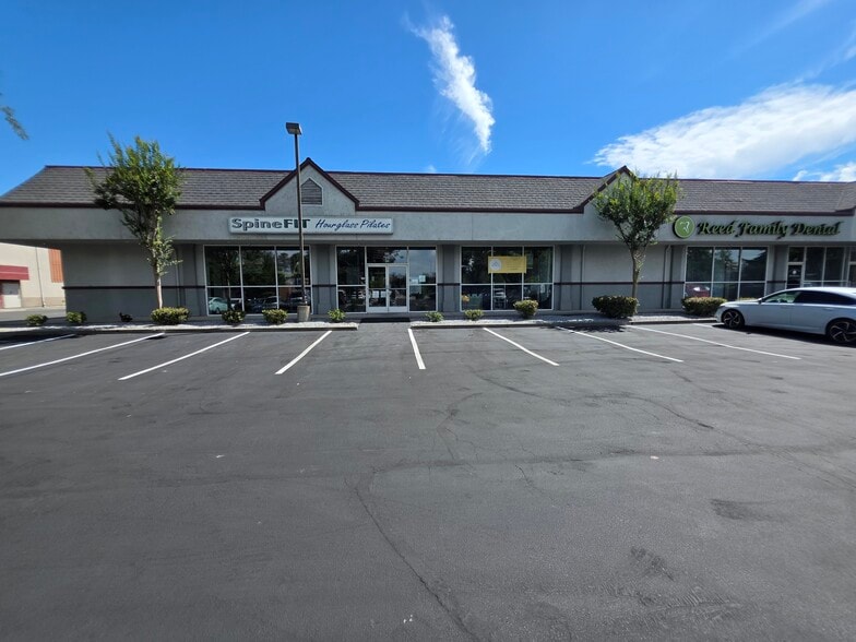 More Photos Of 870 W Onstott Frontage Rd, Yuba City Freestanding For Sale