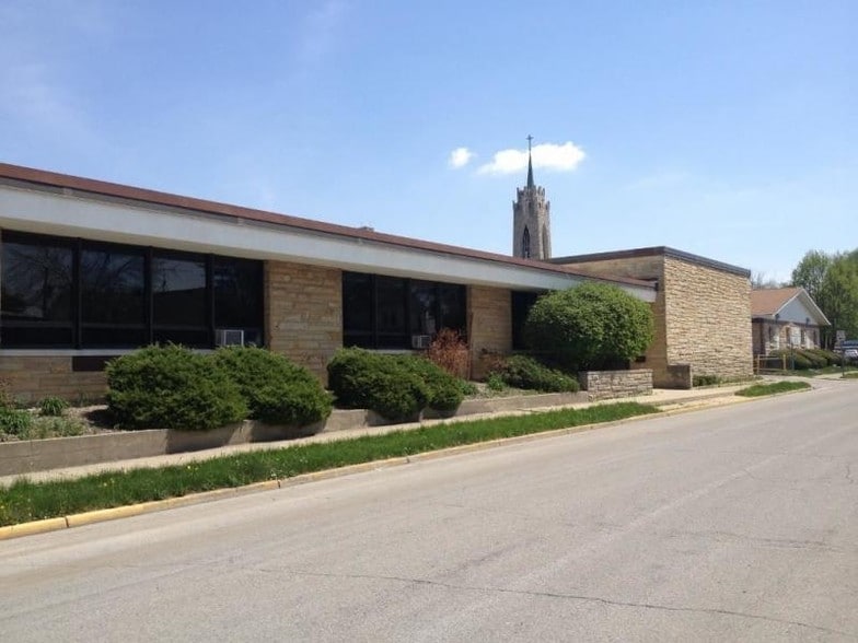 Primary Photo Of 804 S Purdum St, Kokomo Schools For Sale