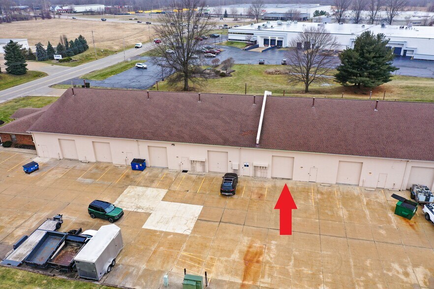 More Photos Of 1337 Commerce Dr, Stow Light Distribution For Lease