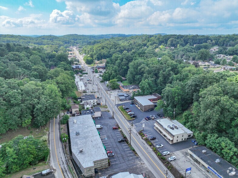 More Photos Of 3471-3475 Babcock Blvd, Pittsburgh Storefront Retail Office For Lease