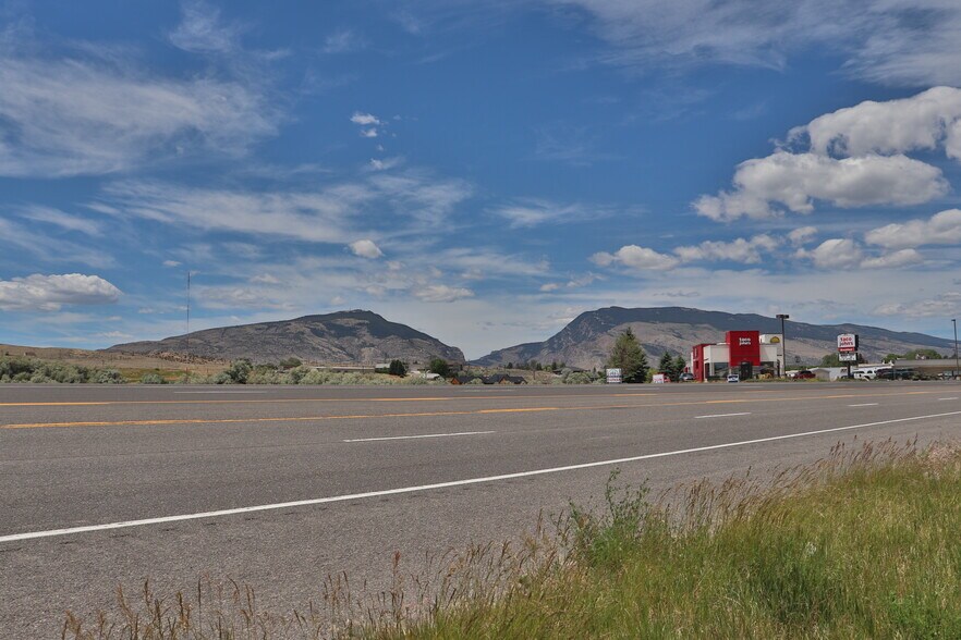 More Photos Of 1902 Mountain View Dr, Cody Fast Food For Sale