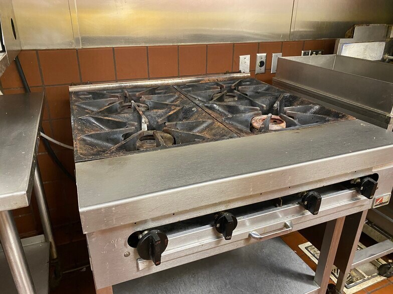 More Photos Of 2199 Riverside Dr, Columbus Restaurant For Lease