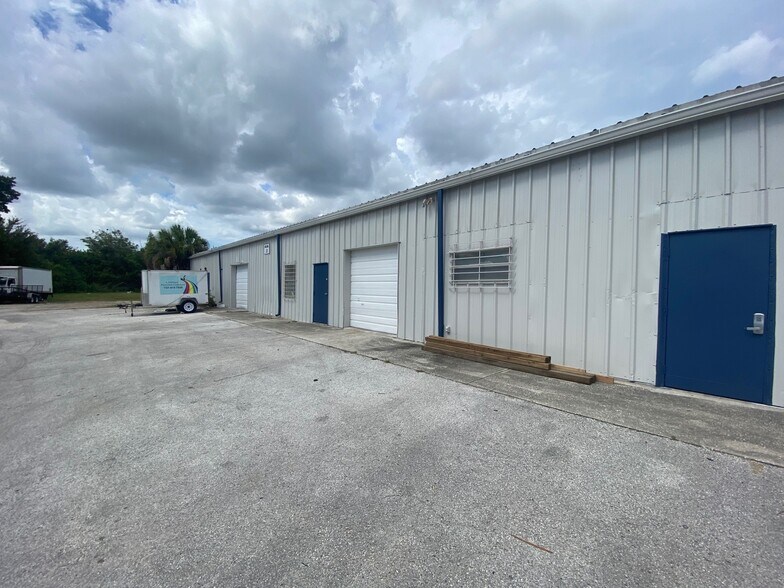 More Photos Of 13080 S Belcher Rd, Largo Office For Lease
