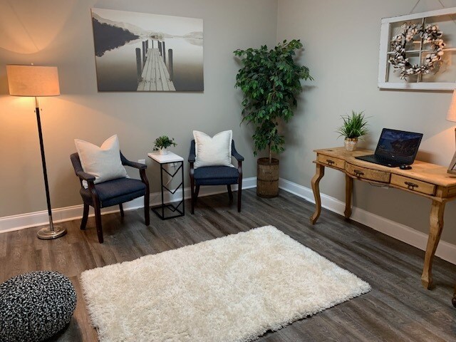 More Photos Of 309 Pirkle Ferry Rd, Cumming Office For Lease