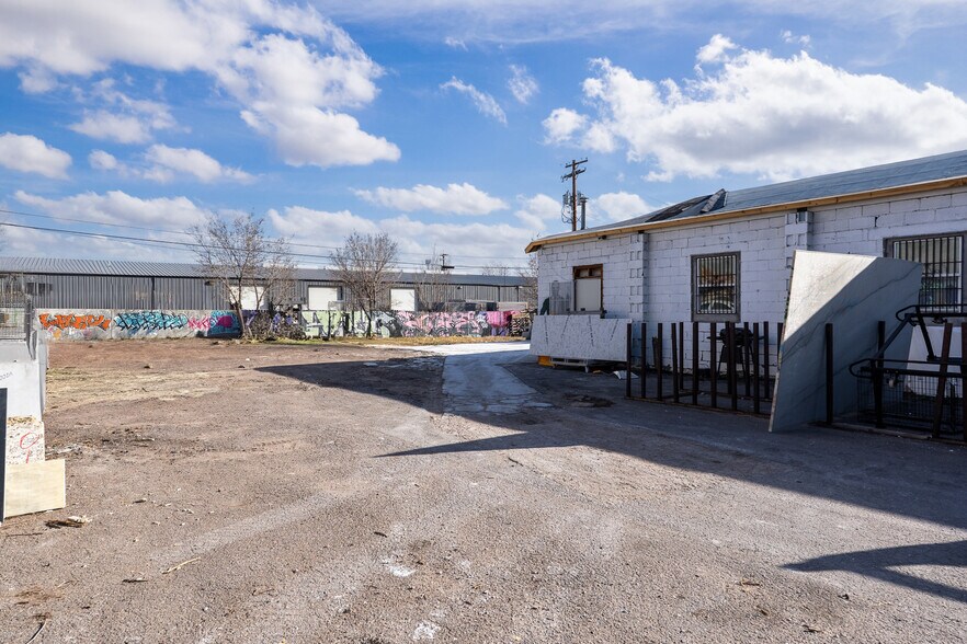 More Photos Of 1031 W 46th Ave, Denver Warehouse For Sale