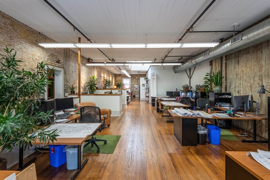 More Photos Of 131-135 S Wilmington St, Raleigh Storefront Retail Office For Lease