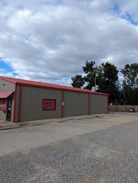 More Photos Of 124 Highway 463 S, Trumann Restaurant For Sale