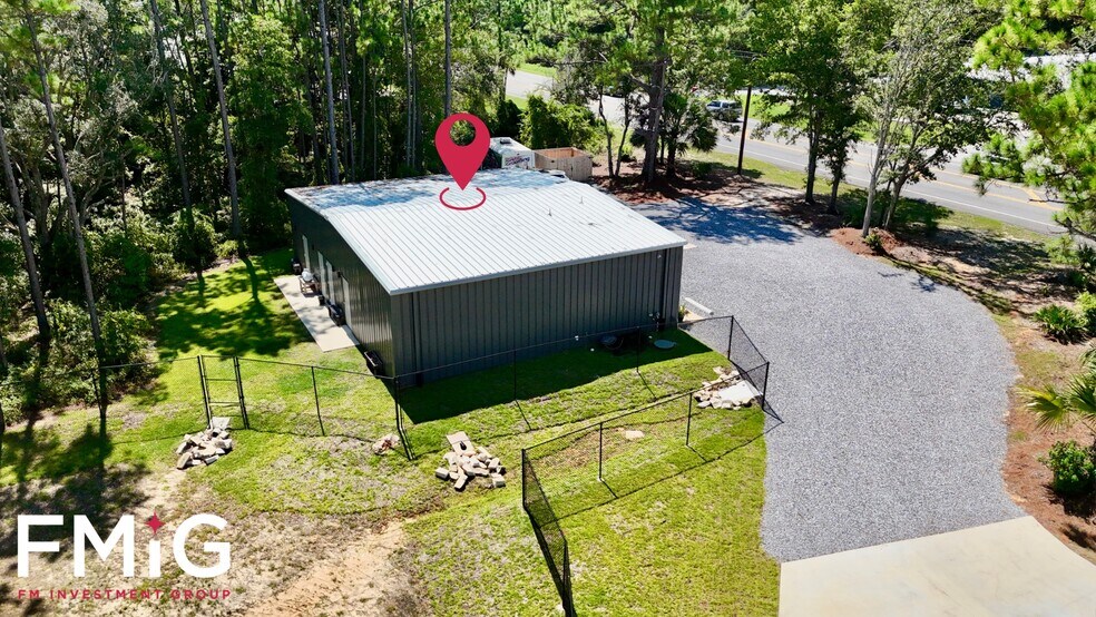 More Photos Of 8625 Gulf Beach Highway hwy, Pensacola Light Distribution For Lease