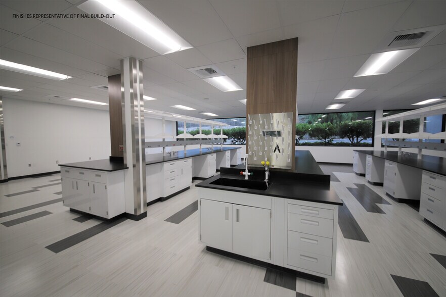More Photos Of 10655 Sorrento Valley Rd, San Diego Research And Development For Lease
