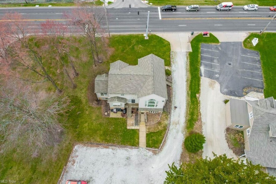 More Photos Of 11316 Cleveland Ave NW, Uniontown Office Residential For Sale