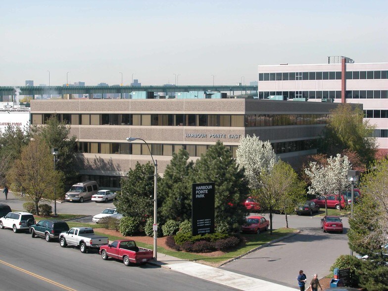 More Photos Of 80 Everett Ave, Chelsea Office For Lease