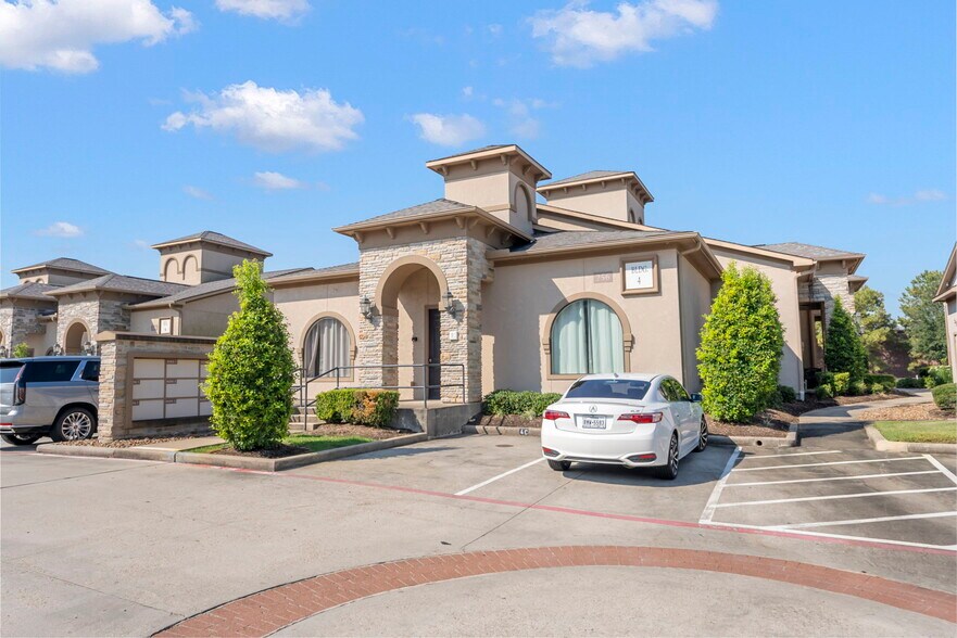 More Photos Of 256 Ed English Dr, Shenandoah Medical For Sale