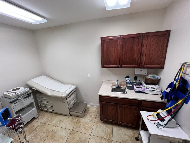 More Photos Of 2020 Cortelyou Rd, Brooklyn Coworking Space