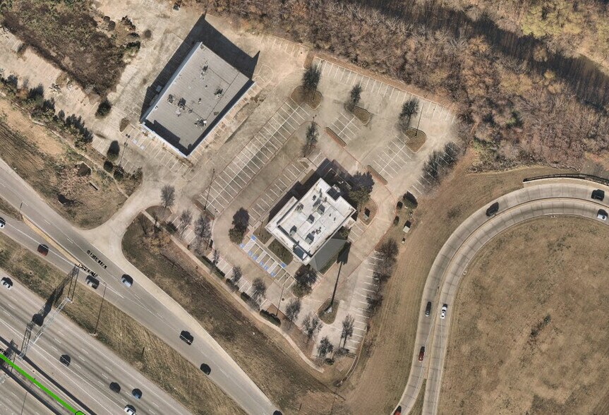 More Photos Of 2290 S Stemmons Fwy, Lewisville Restaurant For Sale