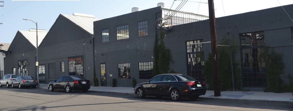 More Photos Of 340 S Avenue 17, Los Angeles Manufacturing For Lease