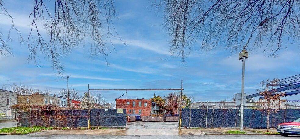 More Photos Of 2001 Windsor Ave, Baltimore Warehouse For Lease