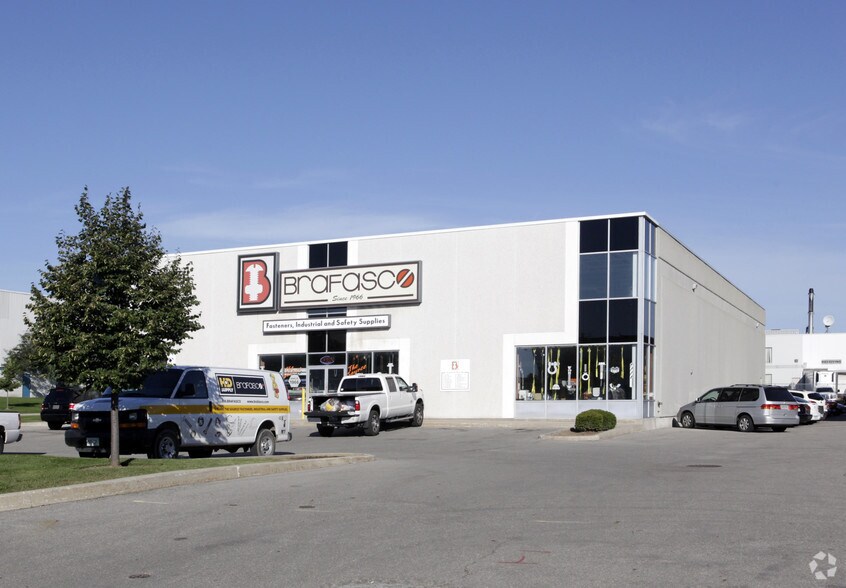 More Photos Of 2709 Coventry Rd, Oakville Warehouse For Sale
