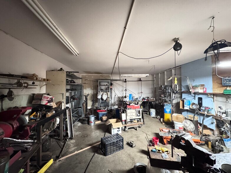 More Photos Of 5420 NE Fourth Plain Blvd, Vancouver Freestanding For Sale