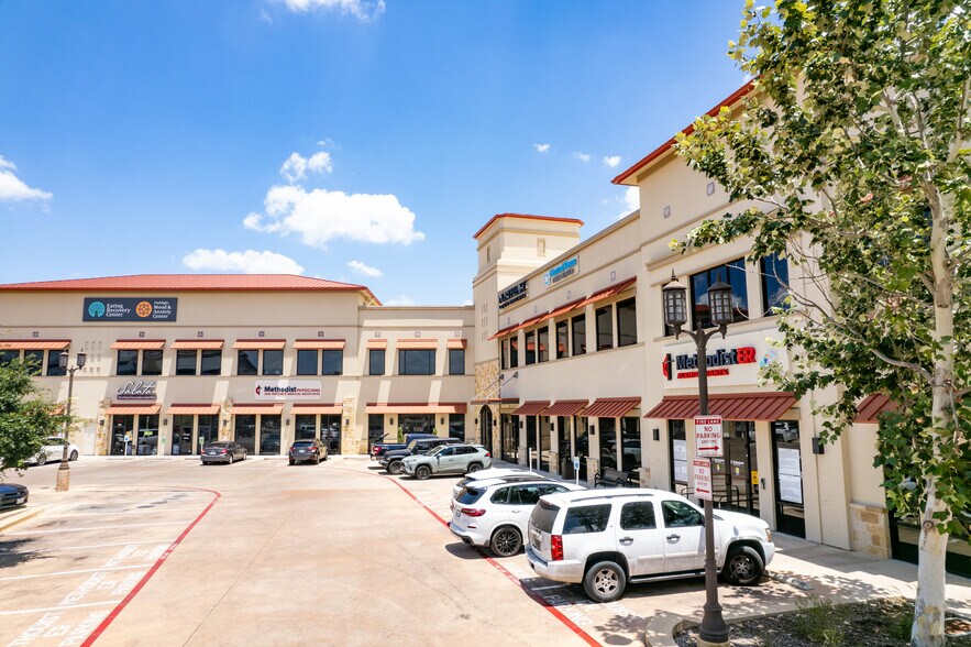 More Photos Of 250 E Basse Rd, San Antonio Medical For Lease