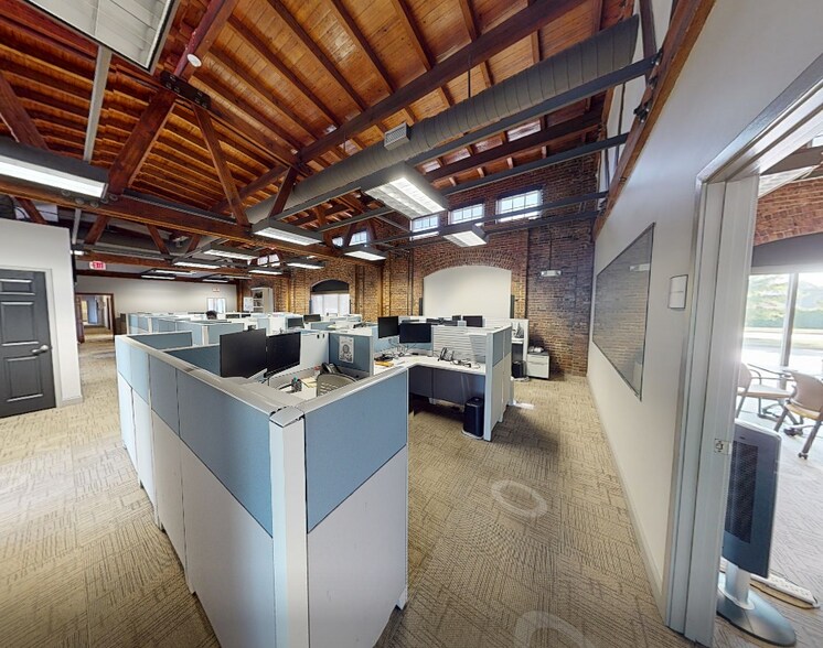 More Photos Of 1300 Sixth Ave, Columbus Loft Creative Space For Sale