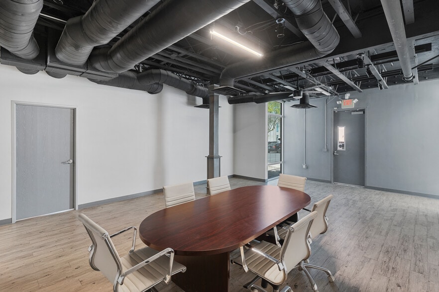 More Photos Of 4030 E Post Rd, Las Vegas Warehouse For Sale
