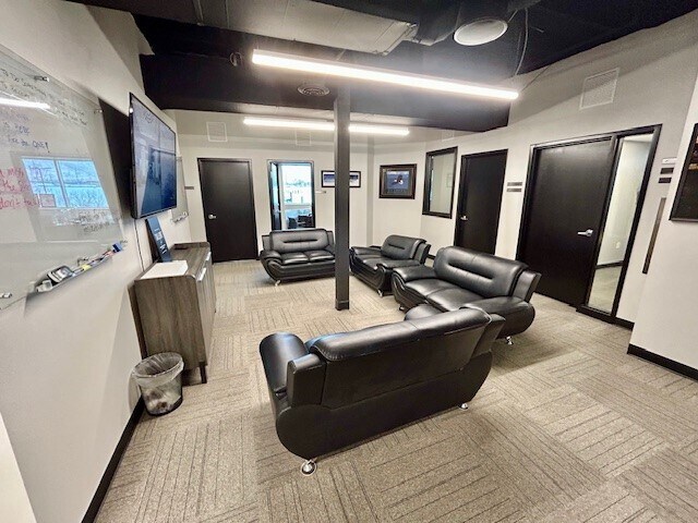 More Photos Of 315 S 500 E, American Fork Office For Lease